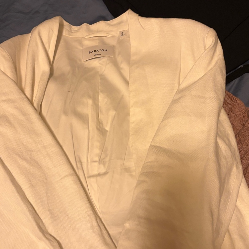 Babaton White Linen Blazer Jacket - Aritzia - Picture 2 of 4